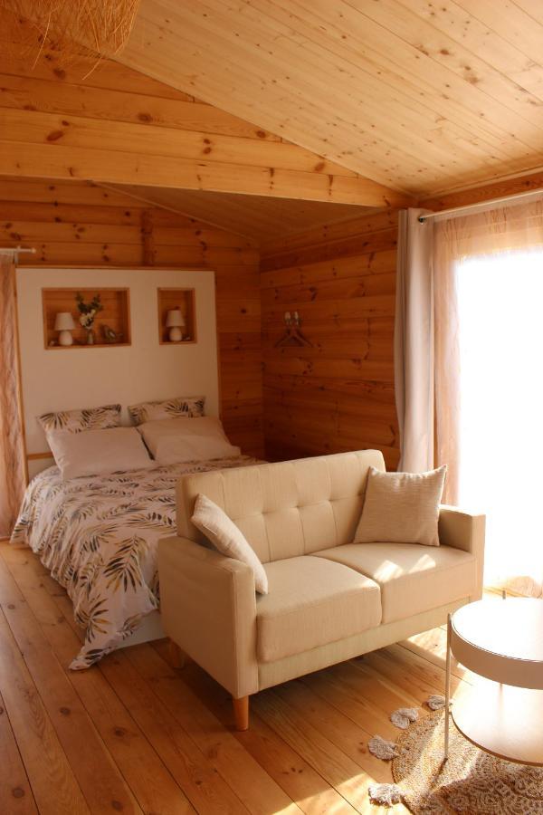 Chalet Esprit Zen Et Nature Avec Spa سا يْليرْ دو ري المظهر الخارجي الصورة